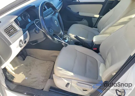 2013 Volkswagen Jetta Se z USA, uszkodzony, nr VIN 3VWDP7AJ2DM356804